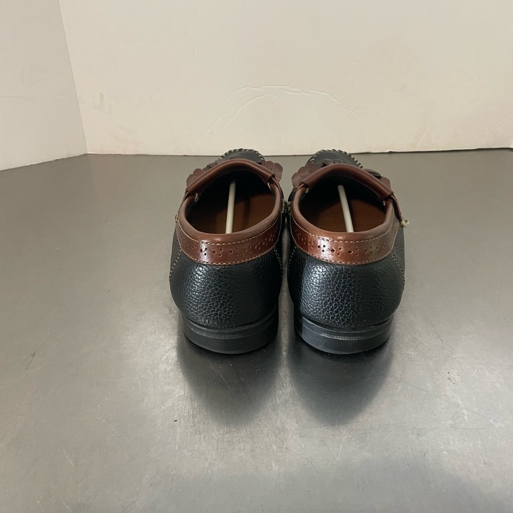 Bass Two Tone Leather Loafers Men's size 9.5 - Picture 2 of 5